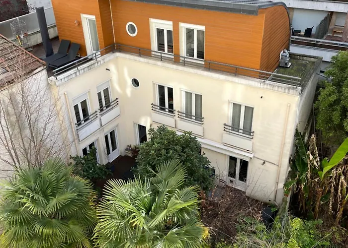 アパート Stunning Architect-designed Parisian Flat パリ