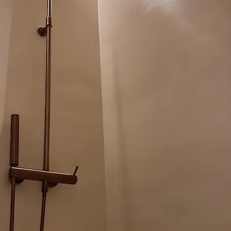 Stunning Architect-designed Parisian Flat Διαμέρισμα *